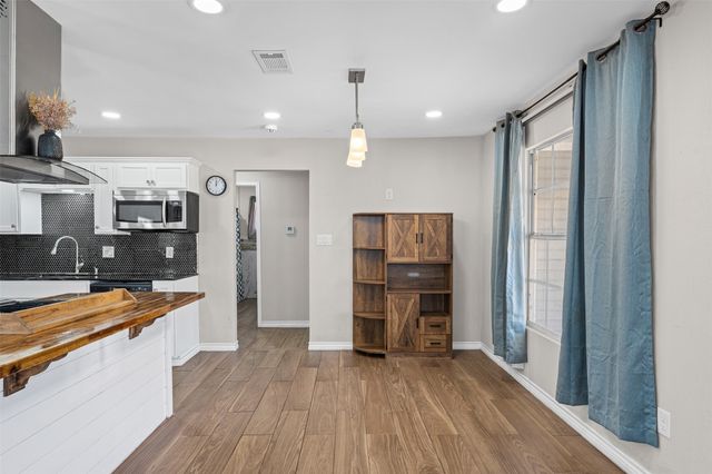 2716 Mckenzie Avenue, Waco, TX 76708