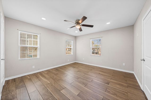 2716 Mckenzie Avenue, Waco, TX 76708