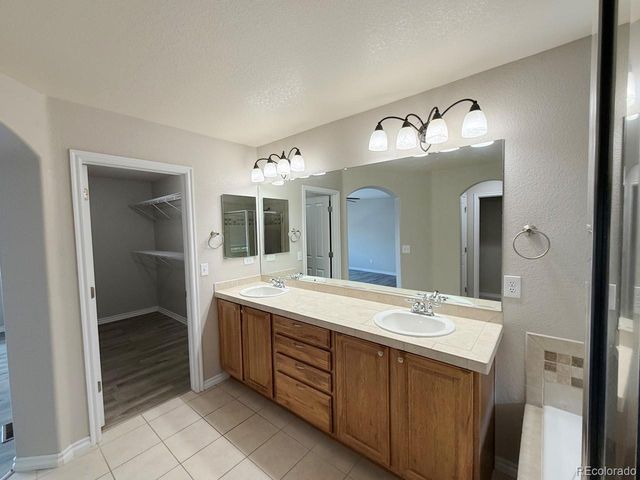 5400 Cloverbrook Circle, Littleton, CO 80130