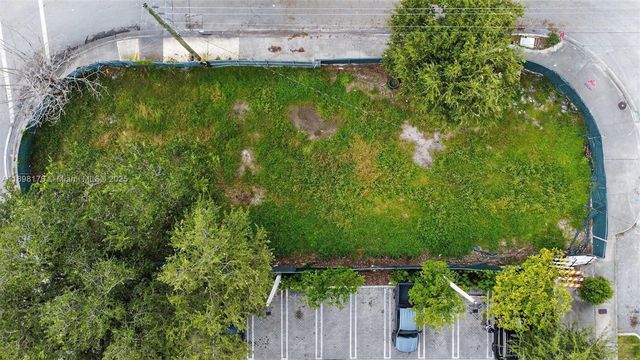 5434 NE Miami Ct, Miami, FL 33137