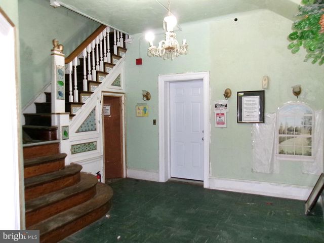 2206 W TIOGA ST, Philadelphia, PA 19140