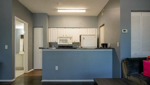 10764 70TH AVENUE 2208, Seminole, FL 33772