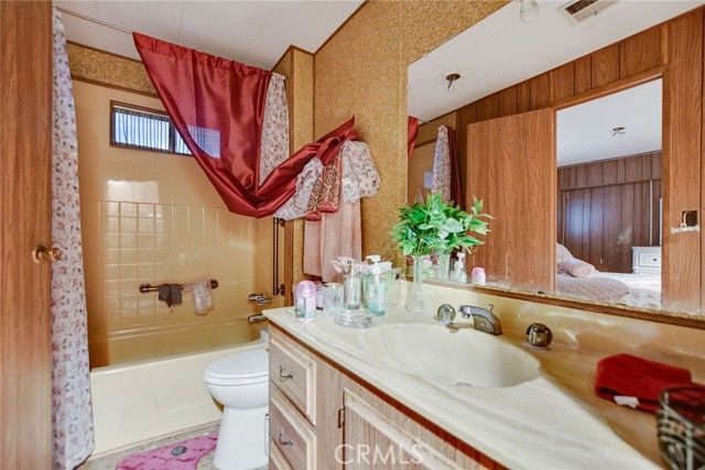 1735 San Leandro Drive, Hemet, CA 92545