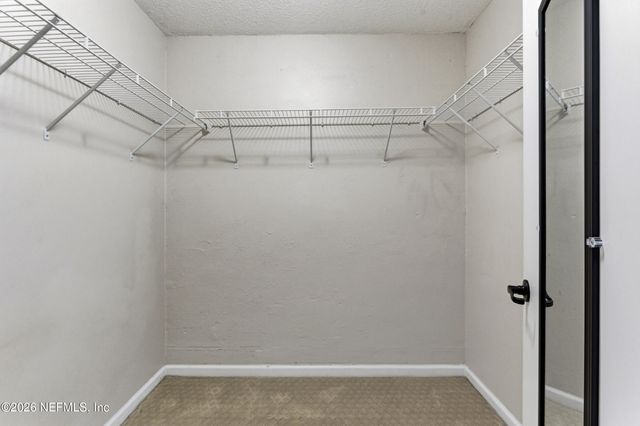 2525 COLLEGE Street 1214, Jacksonville, FL 32204