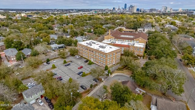 2525 COLLEGE Street 1214, Jacksonville, FL 32204