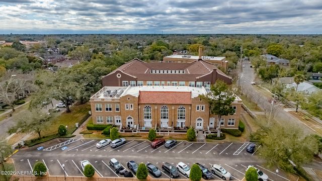 2525 COLLEGE Street 1214, Jacksonville, FL 32204