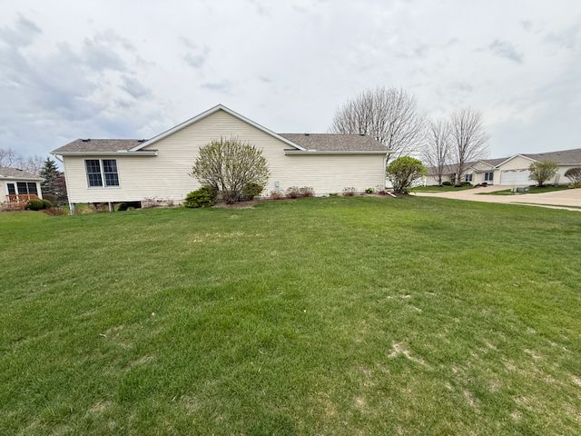 34 Madison Circle, Davenport, IA 52806
