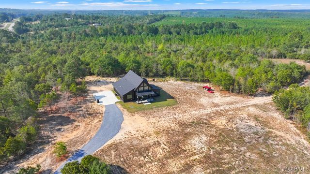 2916 Highway 82 ., Prattville, AL 36067