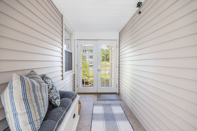 51 Hopkins Street, Reading, MA 01867