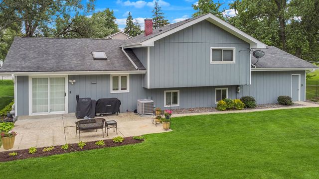 1136 Oxford Street, Downers Grove, IL 60516