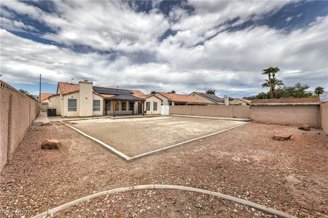 6124 Satre Court, North Las Vegas, NV 89031