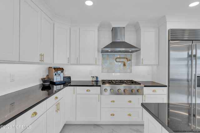 356 Aldo Drive, Toms River, NJ 08755
