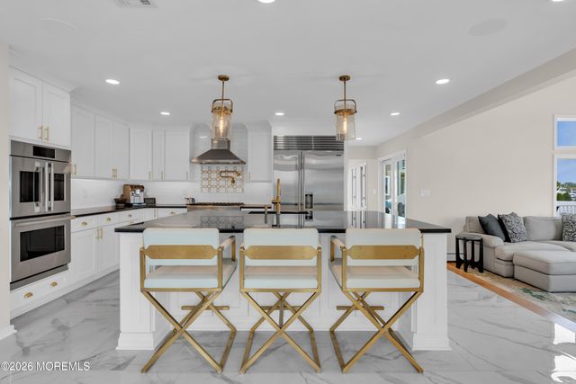 356 Aldo Drive, Toms River, NJ 08755