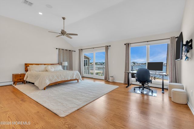 356 Aldo Drive, Toms River, NJ 08755