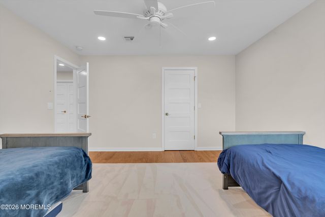356 Aldo Drive, Toms River, NJ 08755