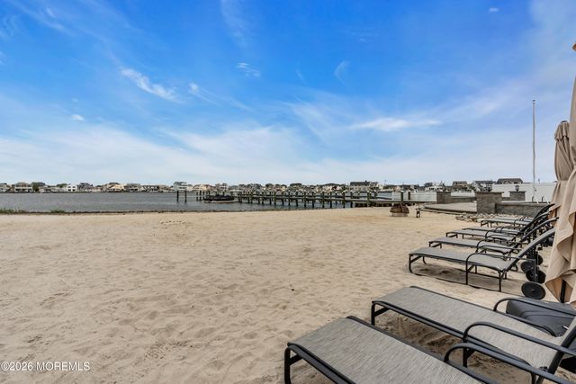 356 Aldo Drive, Toms River, NJ 08755