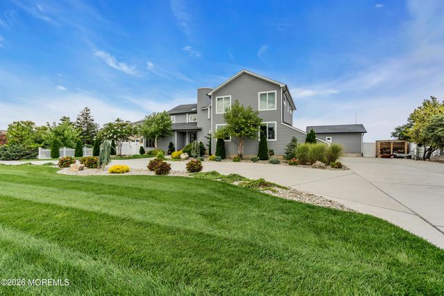 356 Aldo Drive, Toms River, NJ 08755
