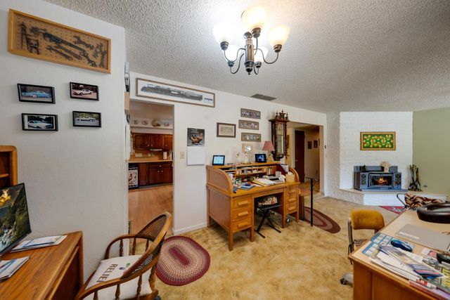 5765 Hoffman Ln, Fair Oaks, CA 95628