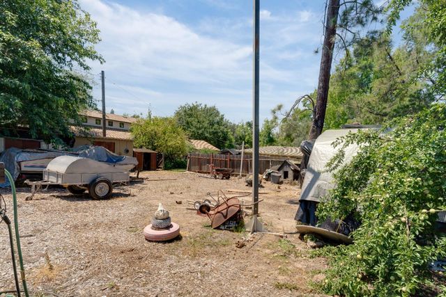 5765 Hoffman Ln, Fair Oaks, CA 95628