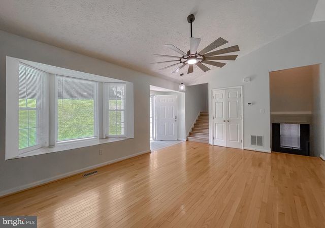 37290 NEWLANDS ST, Mechanicsville, MD 20659