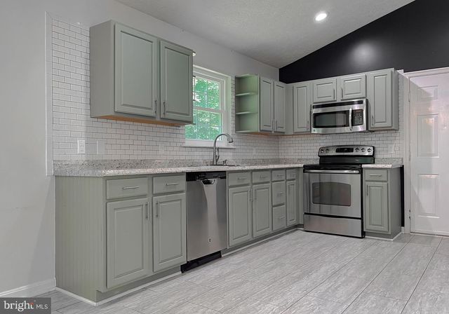 37290 NEWLANDS ST, Mechanicsville, MD 20659
