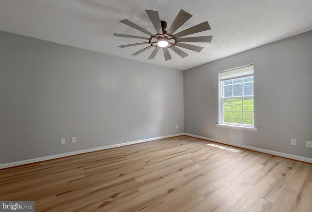37290 NEWLANDS ST, Mechanicsville, MD 20659