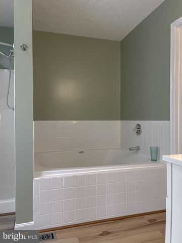37290 NEWLANDS ST, Mechanicsville, MD 20659