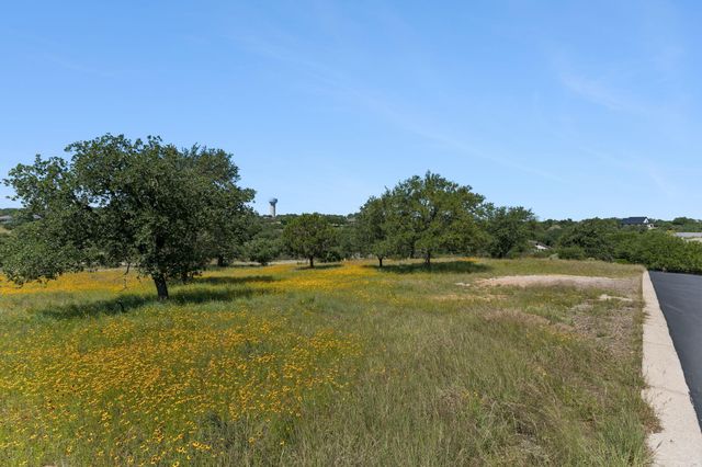 107 Comanche Agate, Horseshoe Bay, TX 78657