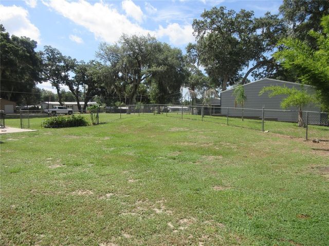 2300 SE 173RD AVENUE, Silver Springs, FL 34488