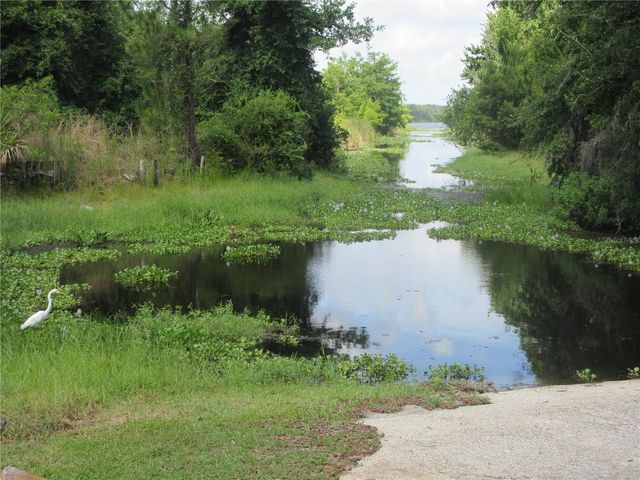 2300 SE 173RD AVENUE, Silver Springs, FL 34488