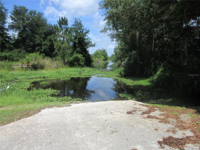 2300 SE 173RD AVENUE, Silver Springs, FL 34488