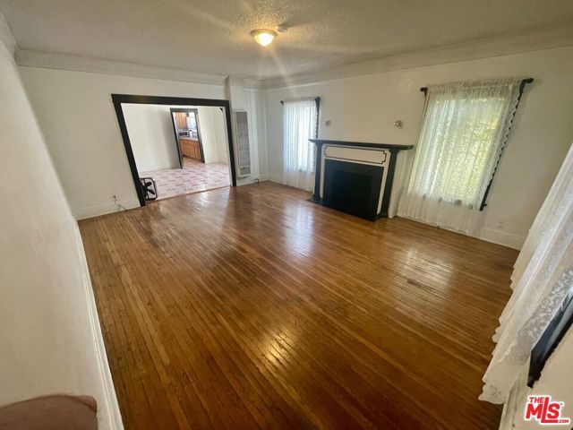 737 N HARVARD Boulevard 737, Los Angeles, CA 90029