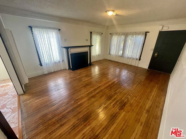 737 N HARVARD Boulevard 737, Los Angeles, CA 90029