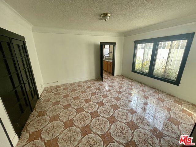 737 N HARVARD Boulevard 737, Los Angeles, CA 90029