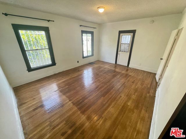 737 N HARVARD Boulevard 737, Los Angeles, CA 90029
