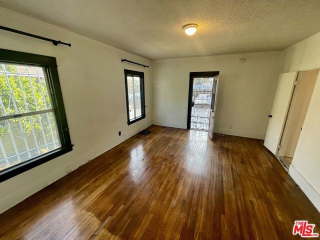 737 N HARVARD Boulevard 737, Los Angeles, CA 90029