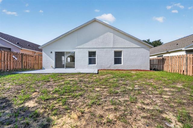 2041 NEWTOWN ROAD, Groveland, FL 34736