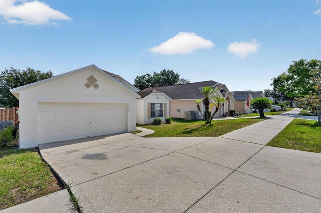 2041 NEWTOWN ROAD, Groveland, FL 34736