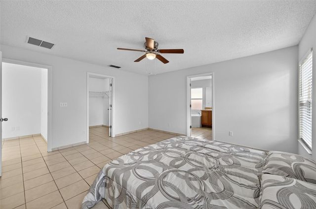 2041 NEWTOWN ROAD, Groveland, FL 34736