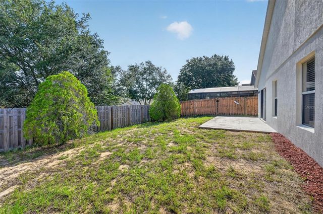 2041 NEWTOWN ROAD, Groveland, FL 34736