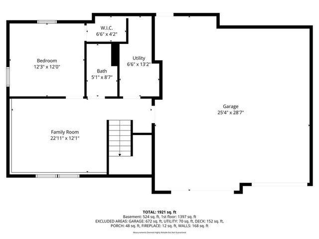 2301 NE Treetop Drive, Blue Springs, MO 64029