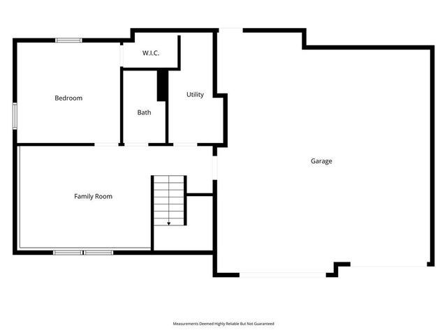 2301 NE Treetop Drive, Blue Springs, MO 64029