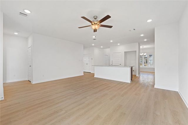 7803 Redbud Road, Navasota, TX 77868