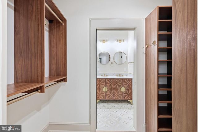 1115 K ST NE, Washington, DC 20002