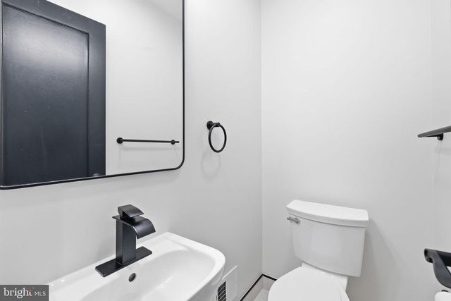 1115 K ST NE, Washington, DC 20002