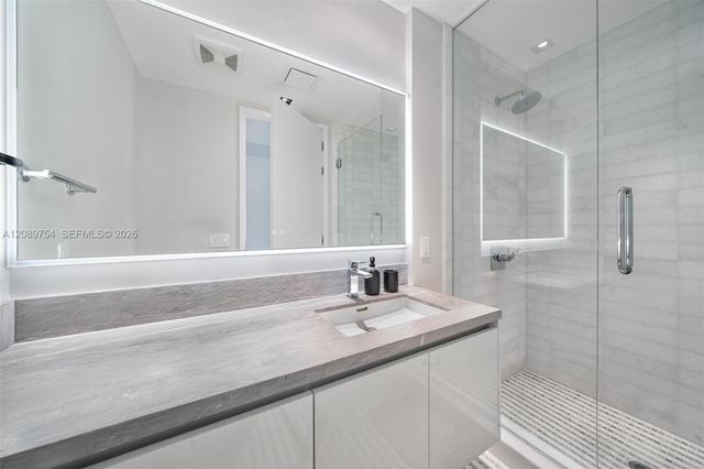 700 NE 26th Terrace 3901, Miami, FL 33137