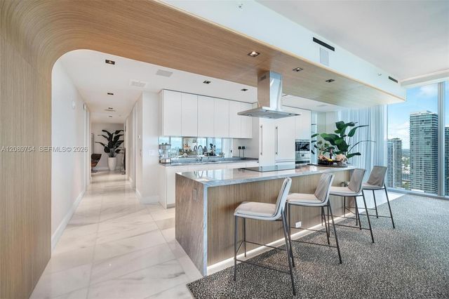 700 NE 26th Terrace 3901, Miami, FL 33137