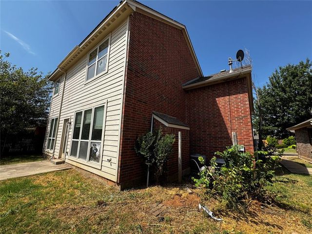 12024 Garden Drive, Oklahoma City, OK 73170