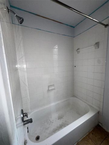 12024 Garden Drive, Oklahoma City, OK 73170