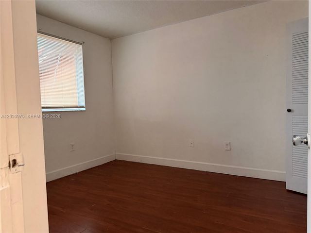 17602 NW 25th Avenue 303, Miami Gardens, FL 33056